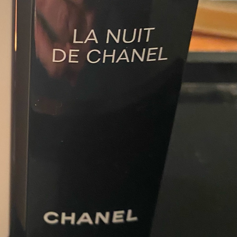 LaNuit Chanel